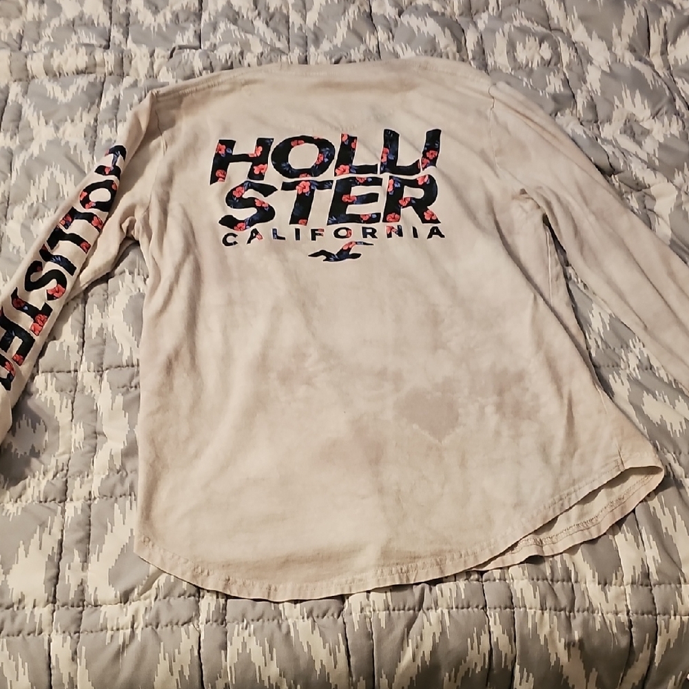 Hollister Beige Long Sleeve with Floral Graphic